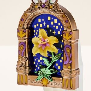 Bath And Body Works Colorful Floral Decorative Wallflower